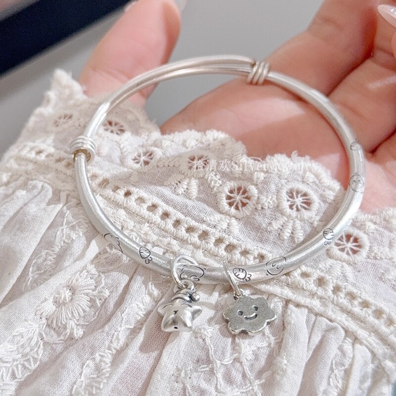 Pure Silver 999.9 Sterling Silver Bracelet with Stars and Clouds, Cute Silver Bracelet, Niche Design, Gift for Girlfriend, Holiday Gift Pure Silver 999.9 Sterling Silver Bracelet with Stars and Clouds, Cute Silver Bracelet, Niche Design, Gift for Girlfriend, Holiday Gift