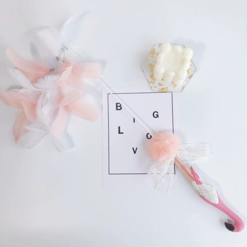 七只猫 Колокольчик, длинная сменная игрушка, фламинго, кот