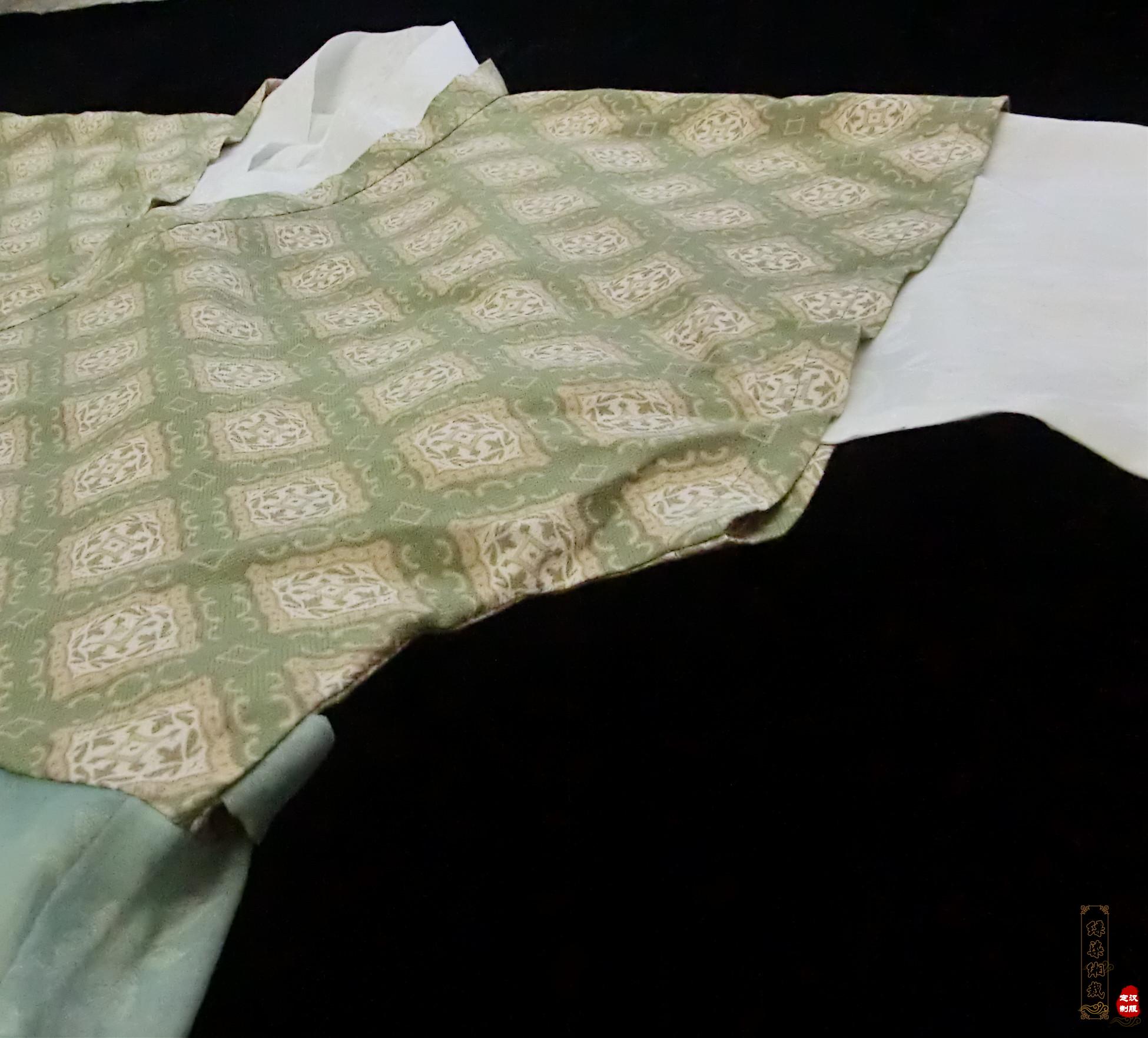 (Out of print) Simple and elegant autumn six: Sangrou Zhengcangyuan cotton printed diamond pattern shallow cross-collar half-arm jacket Hanfu