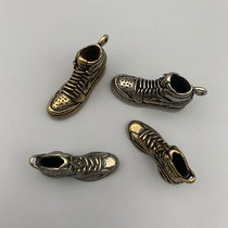 Dongguan Breaking Bronze Handmade Tide Sign Pure Copper Shoe Car Key Buckle Pendant Personality DIY Pendant Creative Shoes Retro