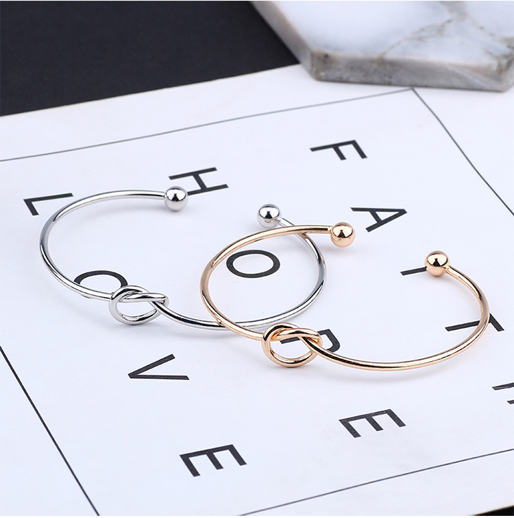 Vòng tay sinh viên Hàn Quốc nữ đơn giản tươi hoang dã thắt nút mở vòng tay phụ nữ khí chất phụ kiện vòng tay vòng tay