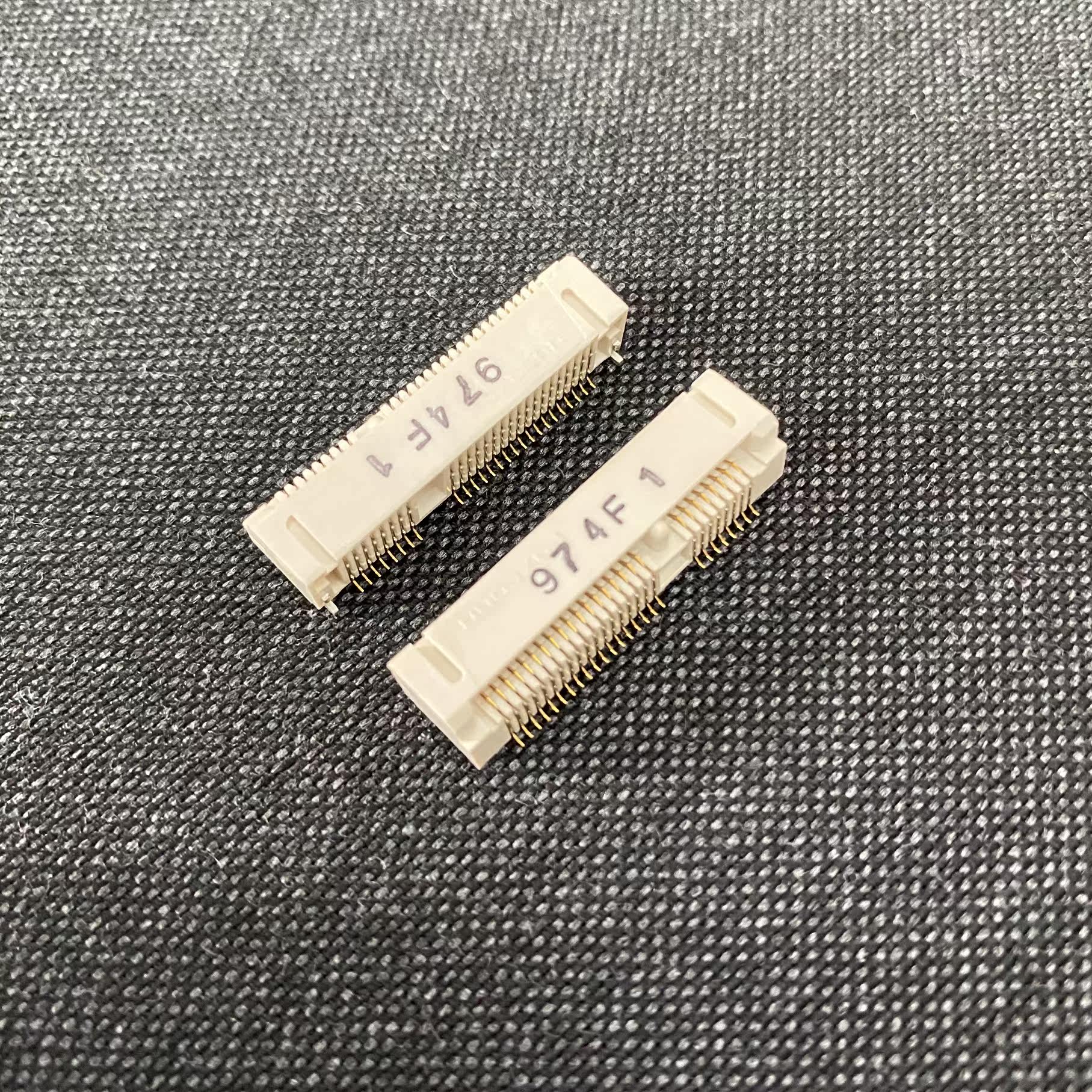 FOXCONN AS0B226-S52Q-7H MINI PCI-E 52P 5 2H