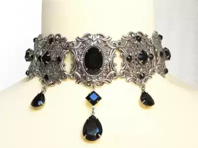 Greek △ Gothic hand made special personality black gem Gothic silver neck necklace