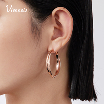 Big ring ring female design sense exaggerated European and American earring temperament circle fashion earrings female 2021 New Tide