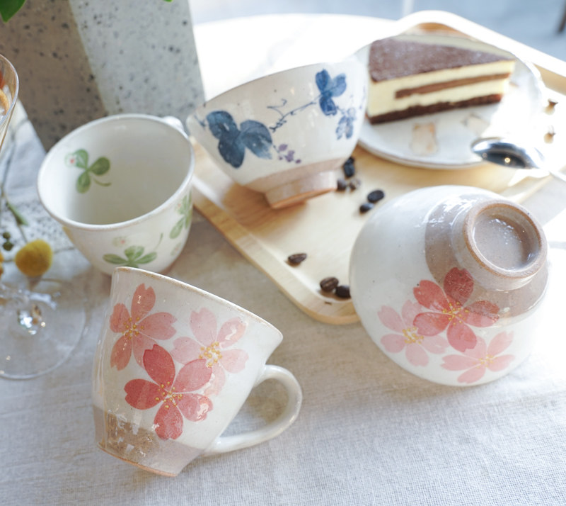 Spot Japanese-made Mino-yaki Sakura Cup Ceramic Mug Gift Box Wedding Gift