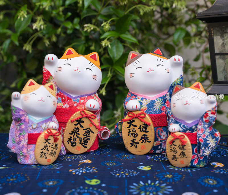 Japan Seto Burn Pharmaceutical Kin Koi and Table Car Decoration Recruit the Wedding Gift of Cat