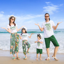 Parent-child outfit 2020 new summer short-sleeved suit beach suit family outfit seaside vacation family three family outfit