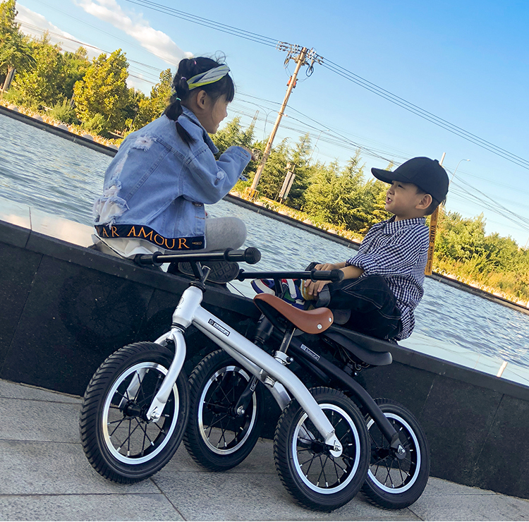 xe thăng bằng starider có tốt không Đức 1 xe cân bằng trẻ em 2 xe trượt bước 3 xe tập đi 5 không đạp xe đạp 7 xe yo bé 8 tuổi - Smart Scooter ván điện cân bằng