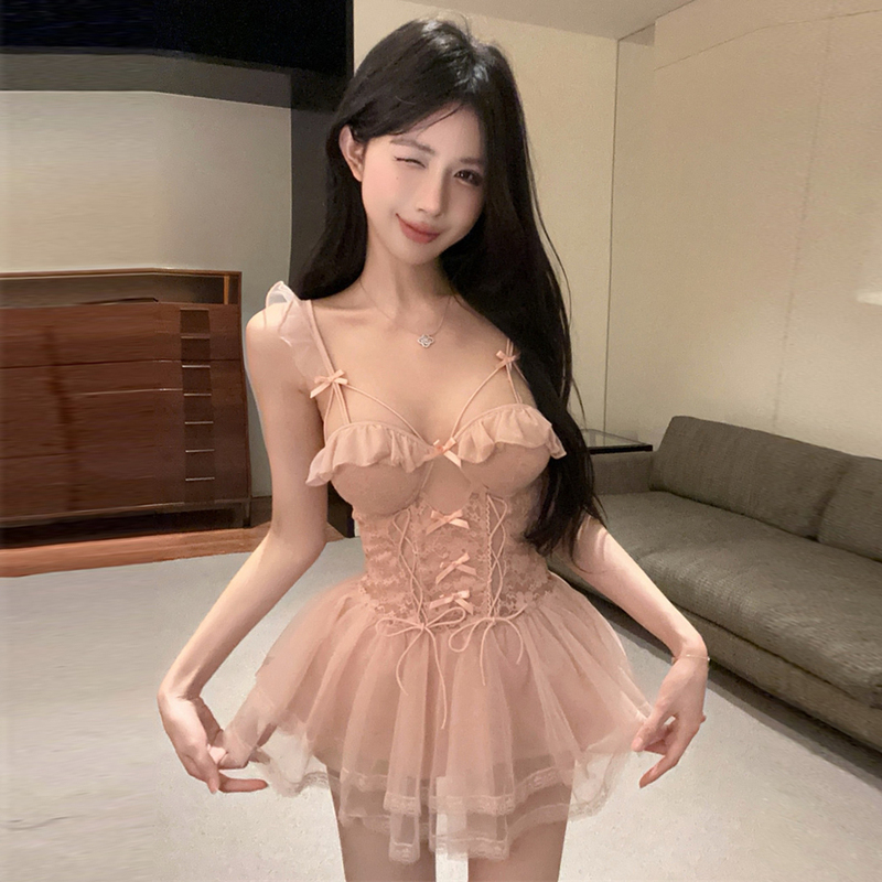 Sweet and Sexy Low-Cut Lace Halter Dress That Reveals Collarbones, Ultra-Short Irregular Pure Desire Style Backless Dress for Young Girls, Trendy Sweet and Sexy Low-Cut Lace Halter Dress That Reveals Collarbones, Ultra-Short Irregular Pure Desire Style Backless Dress for Young Girls, Trendy