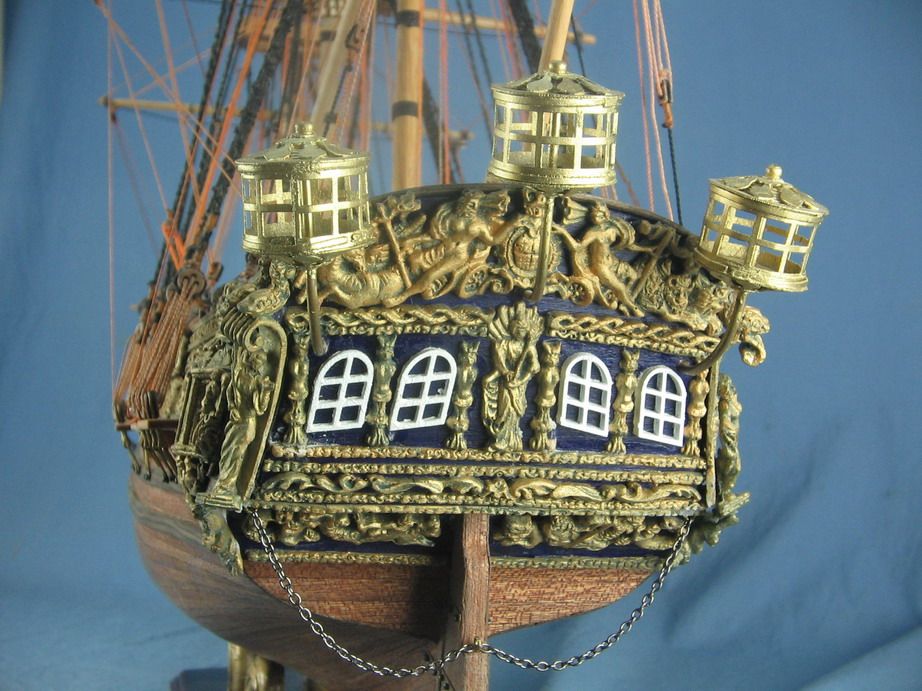 The most luxurious British Royal Yacht - Caroline