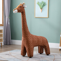 Large creative giraffe stool Nordic style designer furniture bench bench bench decorative ornaments holiday gift