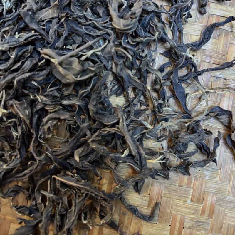 Rare Mountain Camellia Thorny Rose 2015, Camellia from the Wilderness, Sweet and Smooth, with a Strong Tea Essence