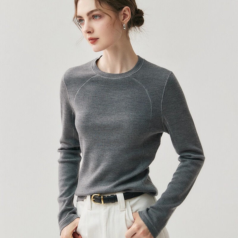 Machine Washable Yangzi Yarn Fine-Spun 100% Wool Sweater for Women, Yoga Style, Sporty, Slim-Fit, Slimming Knit Base Layer Machine Washable Yangzi Yarn Fine-Spun 100% Wool Sweater for Women, Yoga Style, Sporty, Slim-Fit, Slimming Knit Base Layer