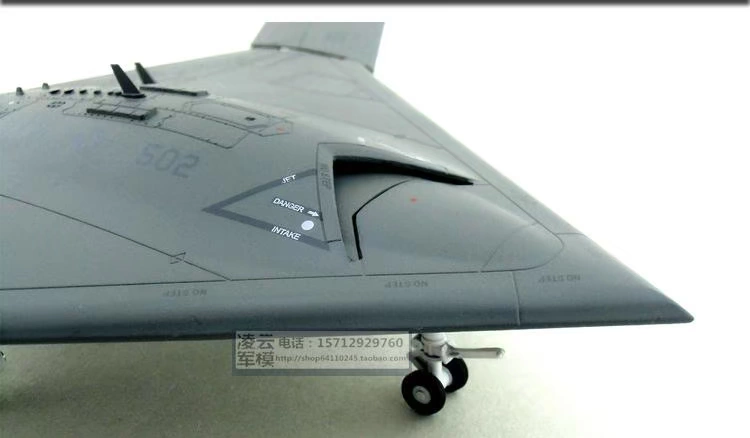 1: 72X-47B UAV tàu sân bay mô hình tàu sân bay hợp kim tĩnh mô phỏng quân sự thành đồ trang trí