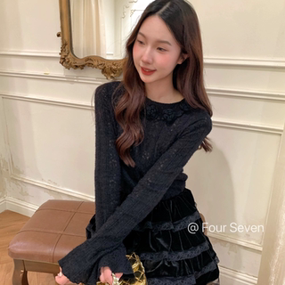 FOUR SEVEN 百搭显瘦 韩版花饰领口喇叭袖羽毛纱修身显瘦蕾丝打底