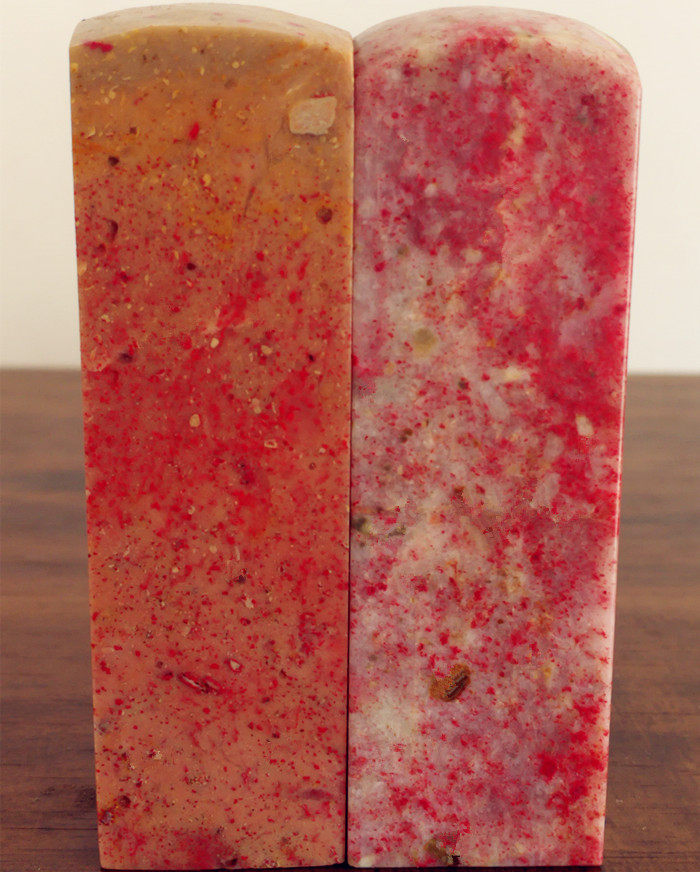 Naturally changed chicken blood on the seal of seal and blood of four - sided blood of Lao Sushan Lao Yellowstone