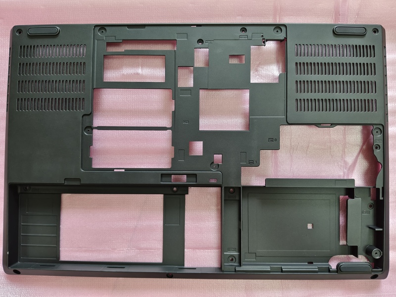 Suitable for Lenovo ThinkPad P52 D Shell Bottom Cover 01Hy780 Shell Suitable for Lenovo ThinkPad P52 D Shell Bottom Cover 01Hy780 Shell