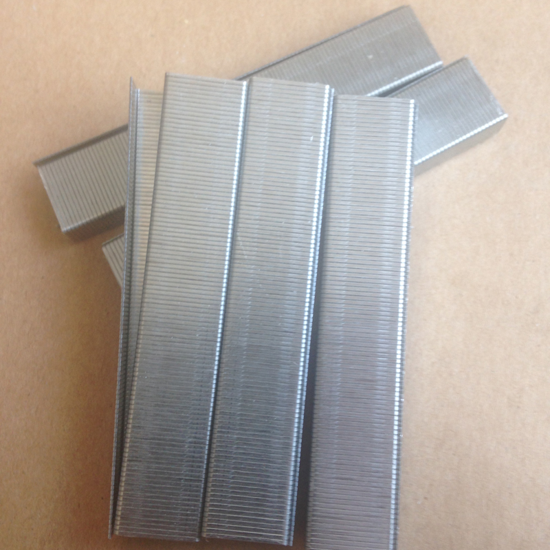 No. 12 standard universal 24 6 staples high-strength staples 5000 pieces box nails Daphne Research Chuangbei
