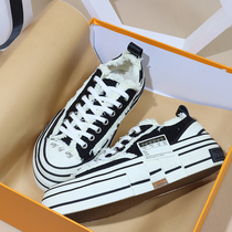 Beggar shoes Wu Jianhao Tongan female thick bottom sail cloth shoes heightening low help cloth shoes casual board shoes Single shoes 100 lap