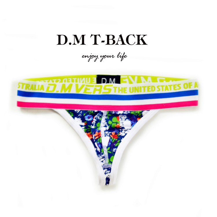 D.M Quần lót nam thấp eo Sexy Thong Thời trang màu cám dỗ Quần đơn T-BACK lọt khe nam
