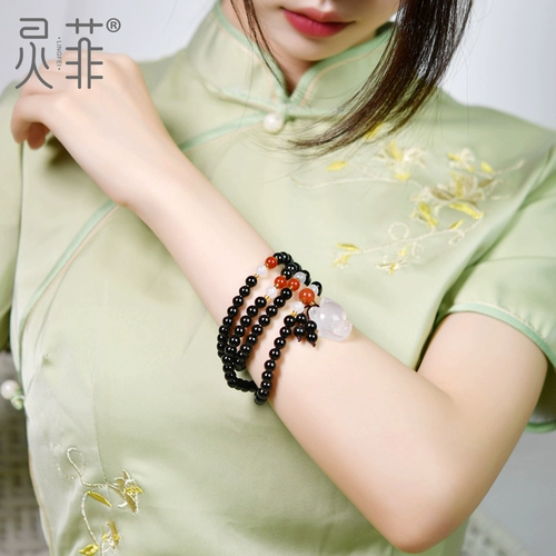 Ониксовый браслет, агатовые бусины