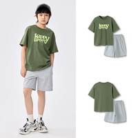 Зелено-серый тон, впитывание влаги и быстрое высыхание.