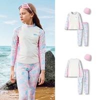 Розовый и белый сплайсинг - двух частей (плавательная крышка)