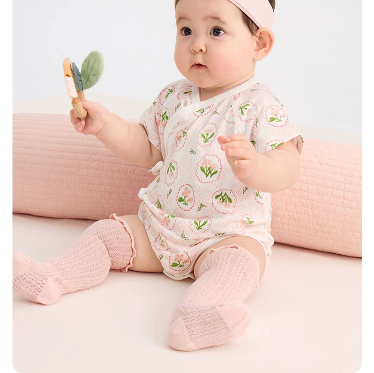 巴拉巴拉童装新生婴儿衣服满月宝宝连体衣婴幼儿爬服三角秋装两件 — 40