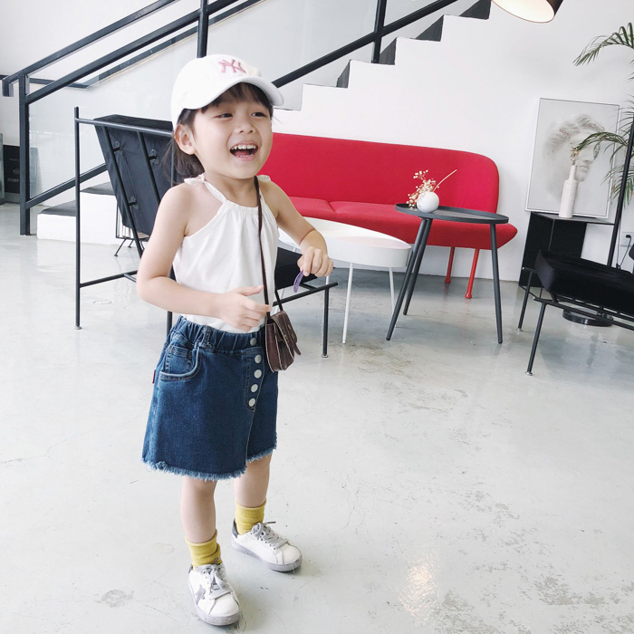 Trẻ em mặc 2018 mùa hè mới cô gái denim quần short trẻ em Hàn Quốc quần trẻ em thời trang mặc quần nóng phụ nữ