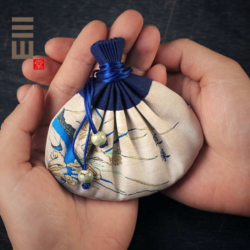 Sanshan Hall Seven - Eve embroidery fragrance bag bag bag bag DIY manual made of a fukub bag pendant