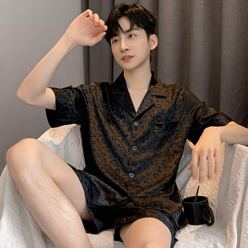Black Leopard Print Spring and Summer Ice Silk Pajamas for Men, Summer Short-Sleeved Men's Loungewear, Spring and Autumn Men's Large Size Silk