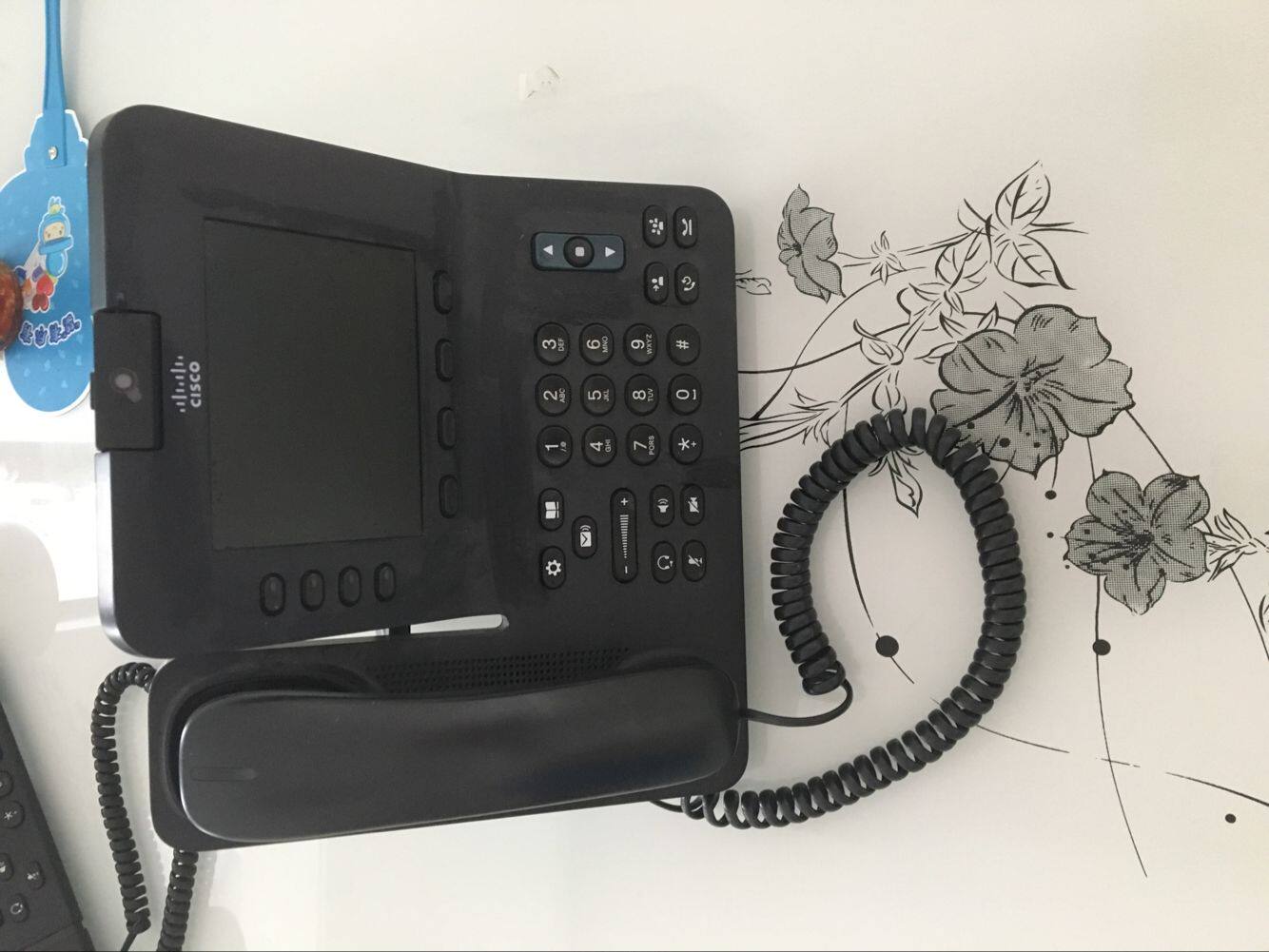 Cisco Cisco CP-8945 Internet film IP phone CP-8945-k9 Bring your own camera