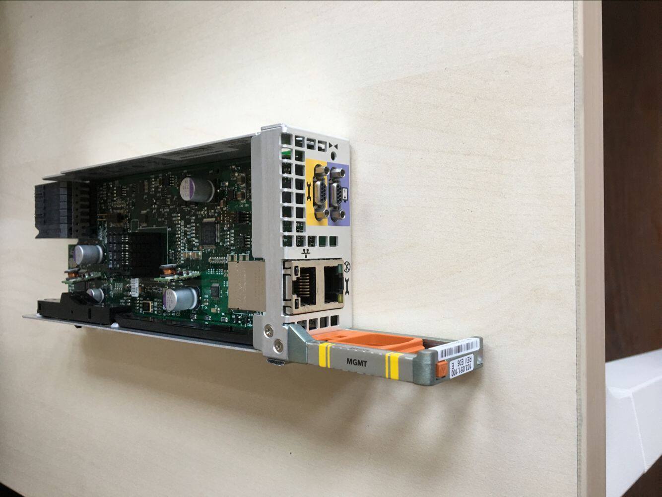 EMC 103-051-100E EMC2 SLIC98 SLIC98 Module REV E06