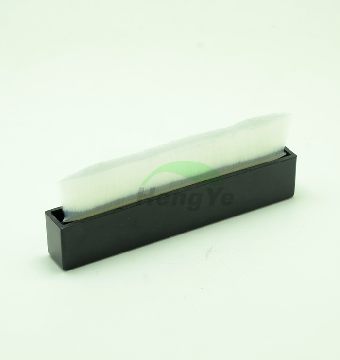 Special cleaning brush for LP vinyl record player (for cleaning vinyl records)