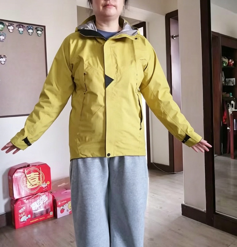 People Who Understand the Product Can Buy the Nordic Style Waterproof and Breathable Hard-Shell Jackets for Men and Women