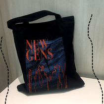 New canvas bag simple versatile college style black zipper canvas bag female shoulder portable shopping bag