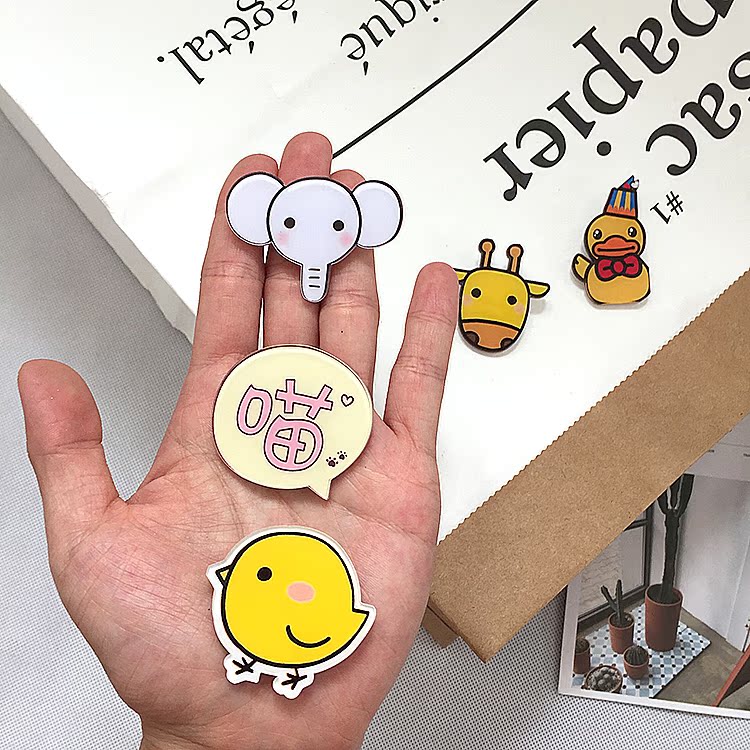 Phim hoạt hình Nhật Bản và Hàn Quốc Hoạt hình acrylic Trâm Dễ thương Mềm Sữa Sữa Fart Peach Badge Bag Phụ kiện - Trâm cài huy hiệu cài áo
