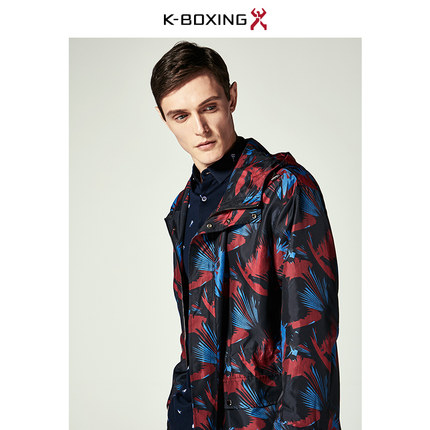 【专柜新品】劲霸2018春季落肩大廓型连帽风衣男|HFHA1227