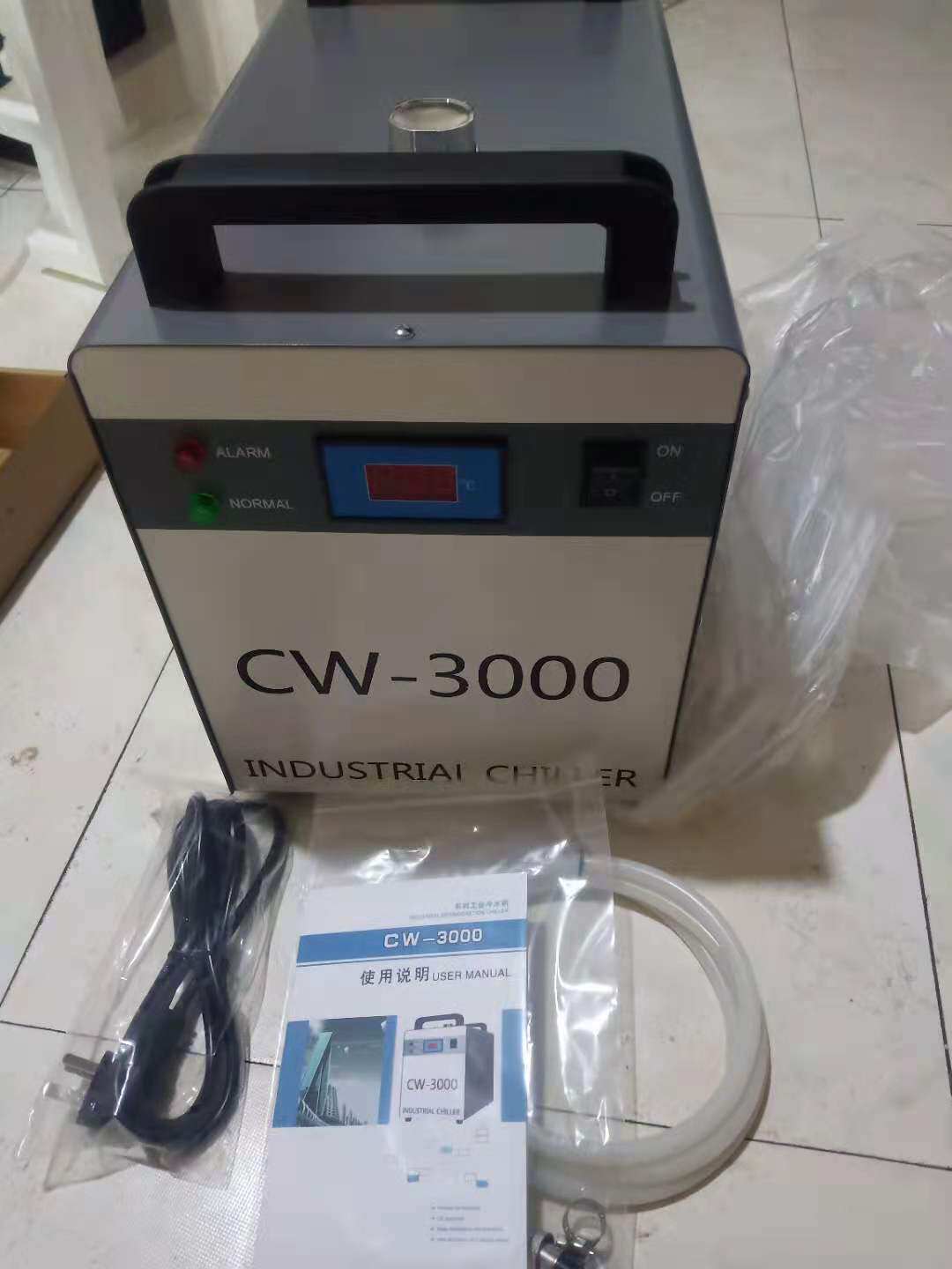 Industrial grade CW3500 chiller water pump circulating refrigeration water tank spindle cooling water tank engraving machine accessories