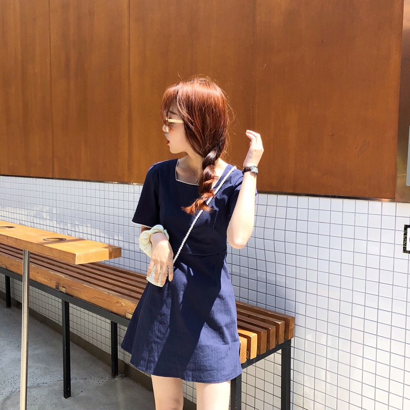 VK旗艦店 韓系時尚小露背滾邊氣質短袖洋裝