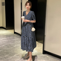 Pregnant woman dress with dress and summer long dress fashion V collar high waist display slim cover with large code pregnant woman Broken Flowers Skirt Tide