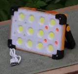 10 Вт из 800 солнечных аварийных аварийных ламп с солнечной аварийной палаткой.