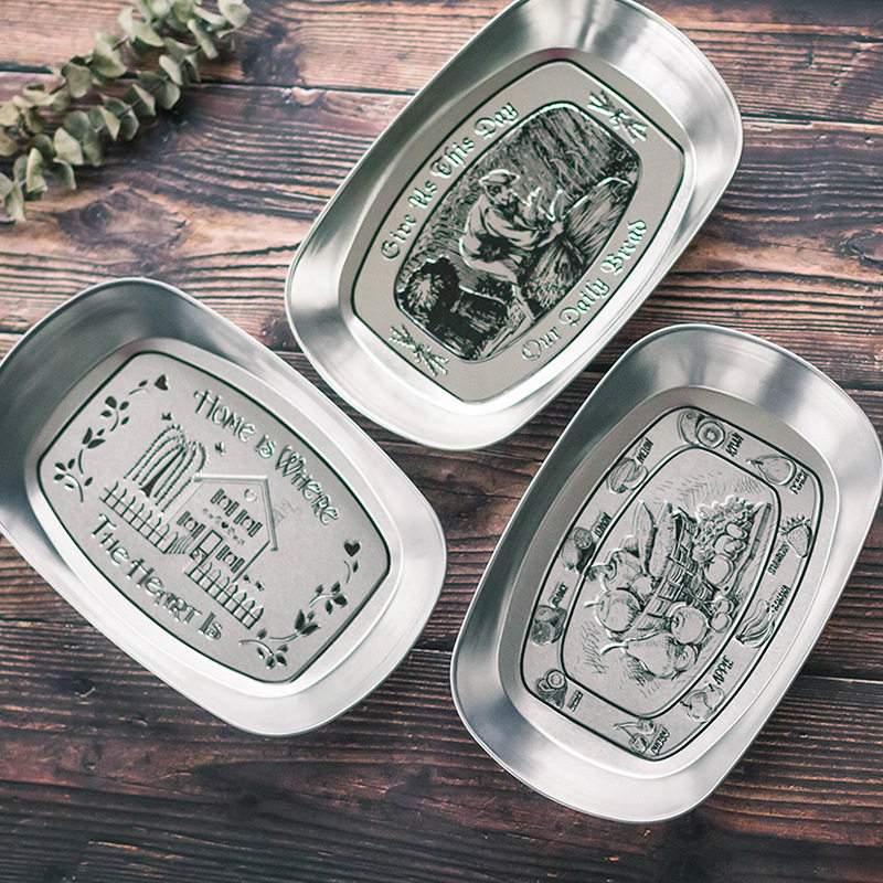 Japanese tinplate tray fruit plate retro metal snack storage plate home creative candy decoration small plate