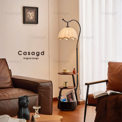 French Mid-Century Style Bud-Shaped Floor Lamp Beside the Sofa in the Living Room, American Retro Bedroom Bedside Decorative Atmosphere Lamp Casa