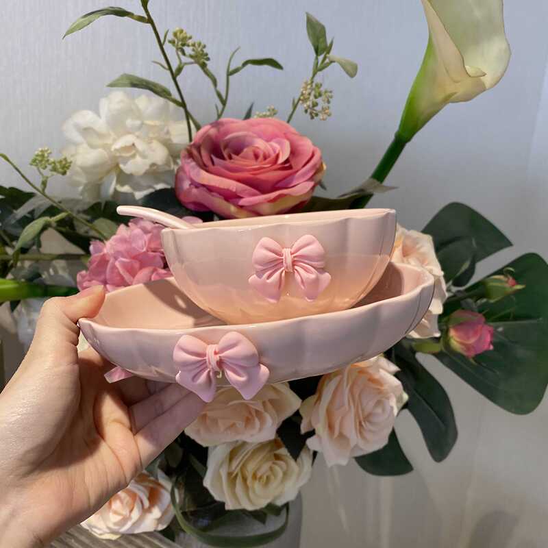 High-Temperature Resistant Ceramic Bowl and Plate Set with Spoon, Pink, for Home Use, Suitable for Girls, Rice Bowl, Noodle Bowl, Dish, Dessert, for One Person High-Temperature Resistant Ceramic Bowl and Plate Set with Spoon, Pink, for Home Use, Suitable for Girls, Rice Bowl, Noodle Bowl, Dish, Dessert, for One Person
