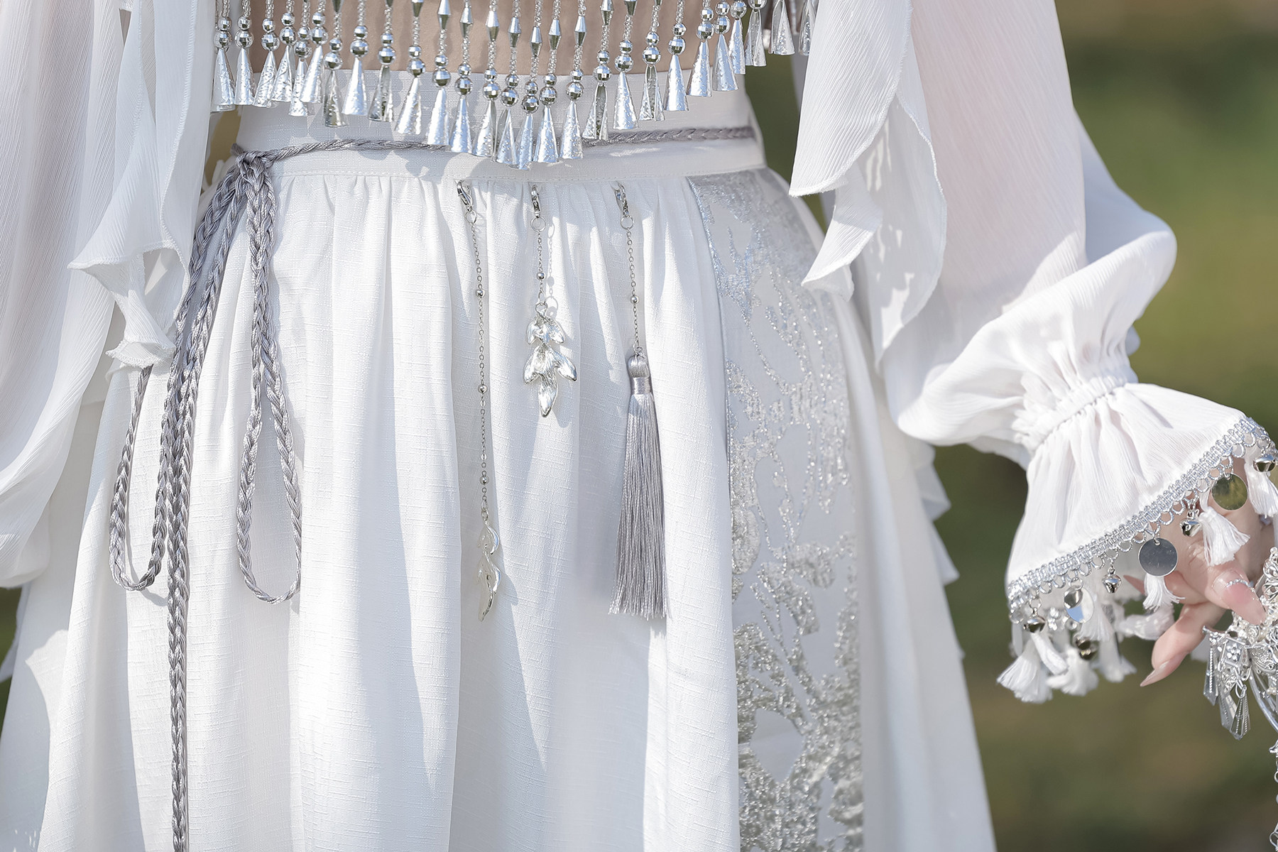 Китайцы одежда наборы 锦慕汉服[白银]苗疆少女白色异域风苗族元素服装民族风汉元素套装