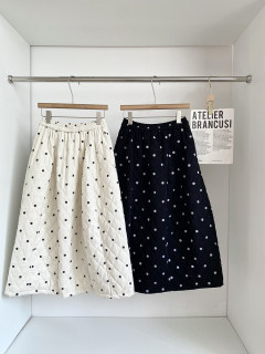 2025 new autumn and winter korean style fresh and age-reducing fashion rhombus elastic waist skirt women ins polka dot mid-length skirt