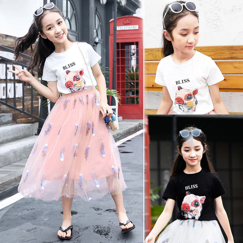 Girls summer short-sleeved T-shirt 2020 new big boy Western style Korean version half-sleeved white cotton printed top T-shirt