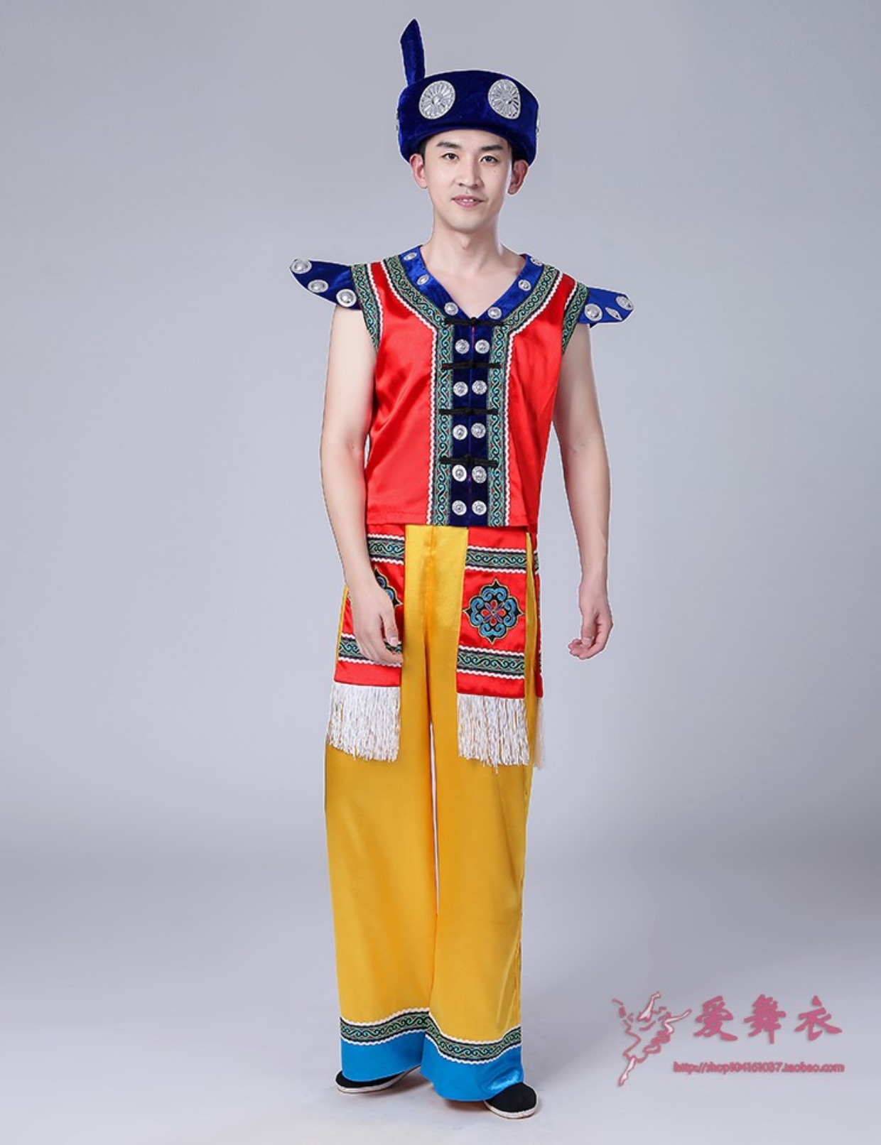Miao trang phục nam Quý tộc dân tộc thiểu số Trang phục múa Zhuang trang phục biểu diễn dưa chuột Liang Sơn Yi bộ đồ dân tộc