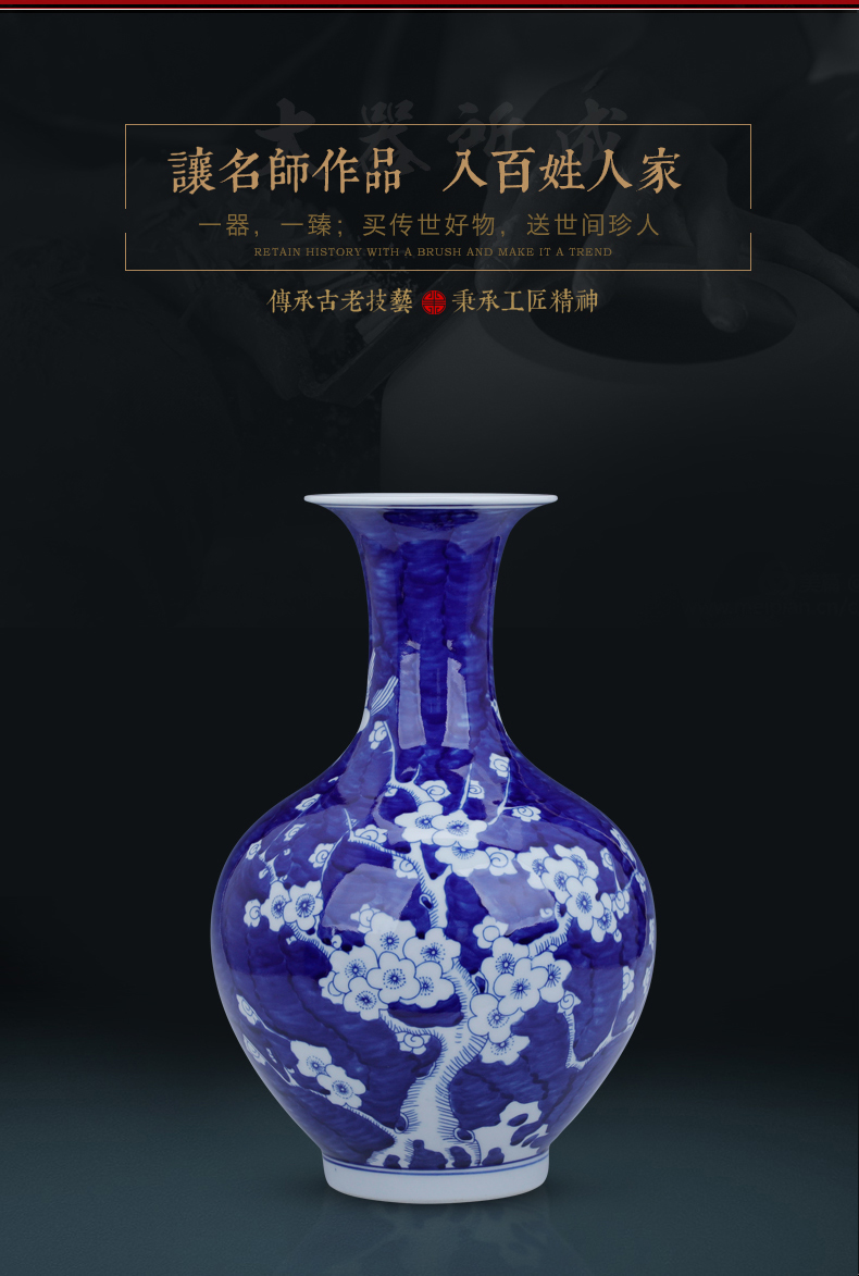 Hand - made restoring ancient ways of jingdezhen blue and white porcelain vase office bookshelves small place, a sitting room decorate ceramic bottle handicraft